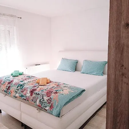 Apartment Poseidon House